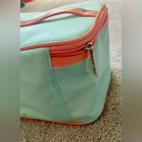 Clinique Teal and Orange Organize and Make Up Pallet - Picture 8 of 8